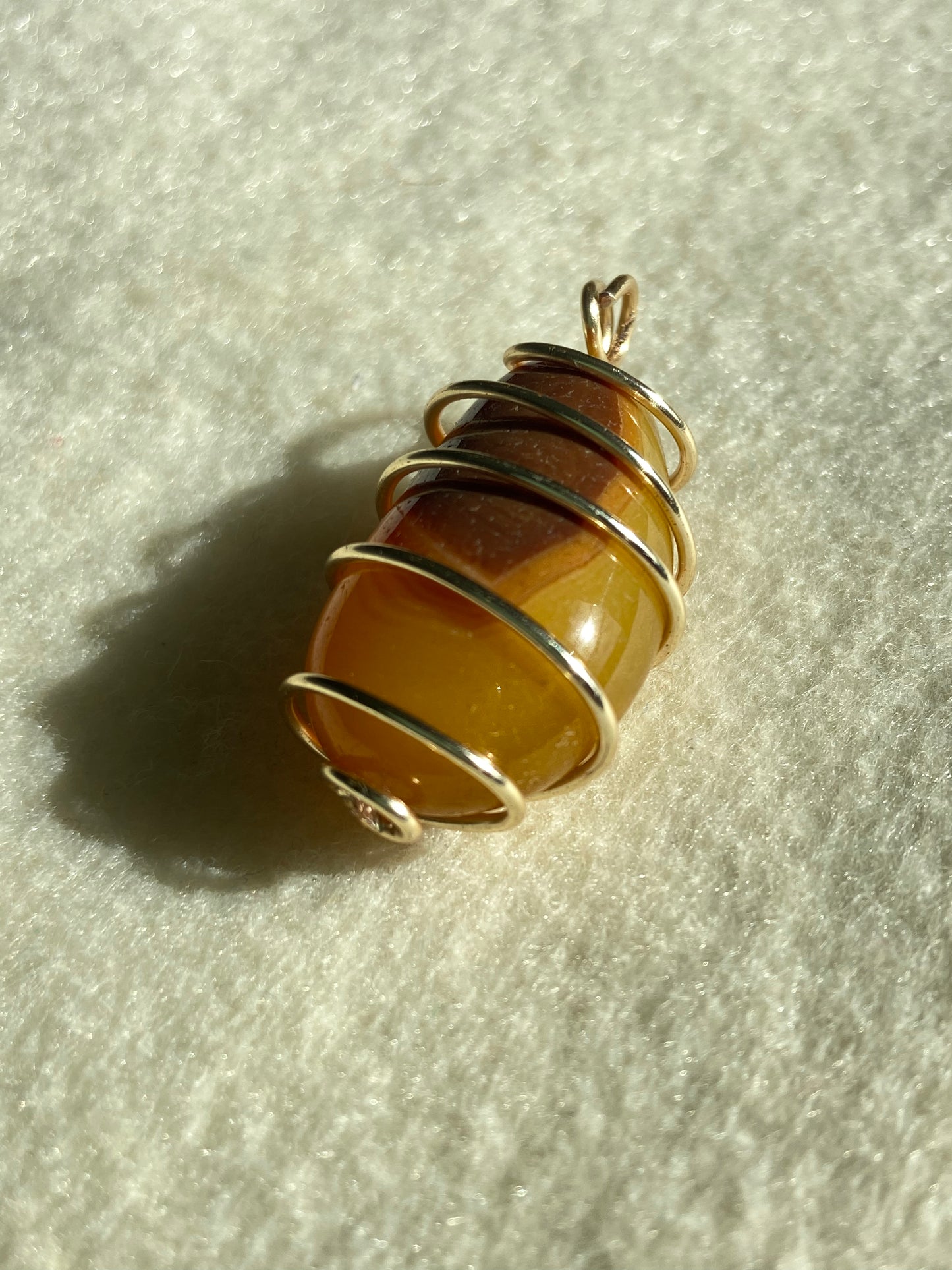 Mặt dây chuyền mật ong Onyx