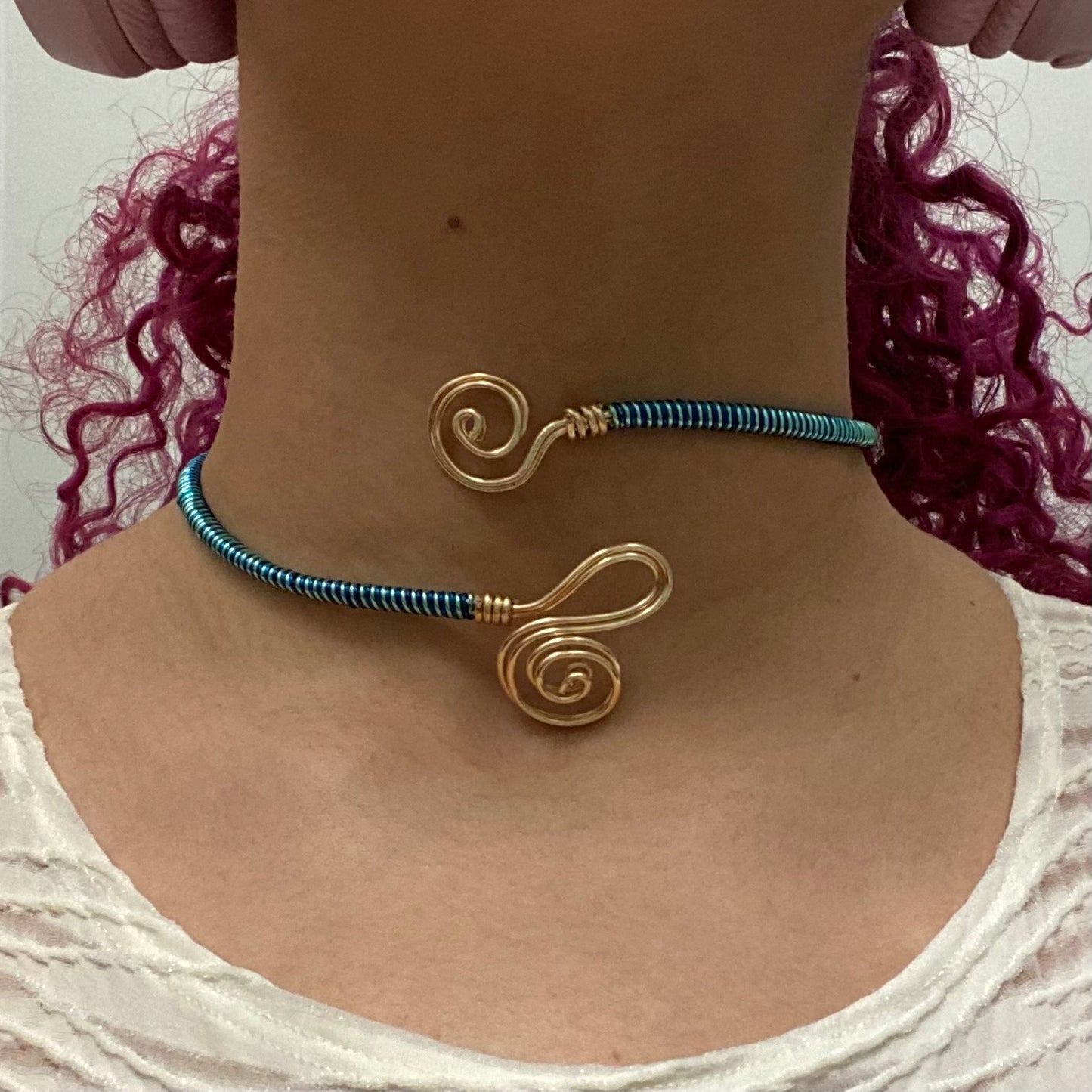 Aqua/Turquoise Wire Necklace & Cuff Set