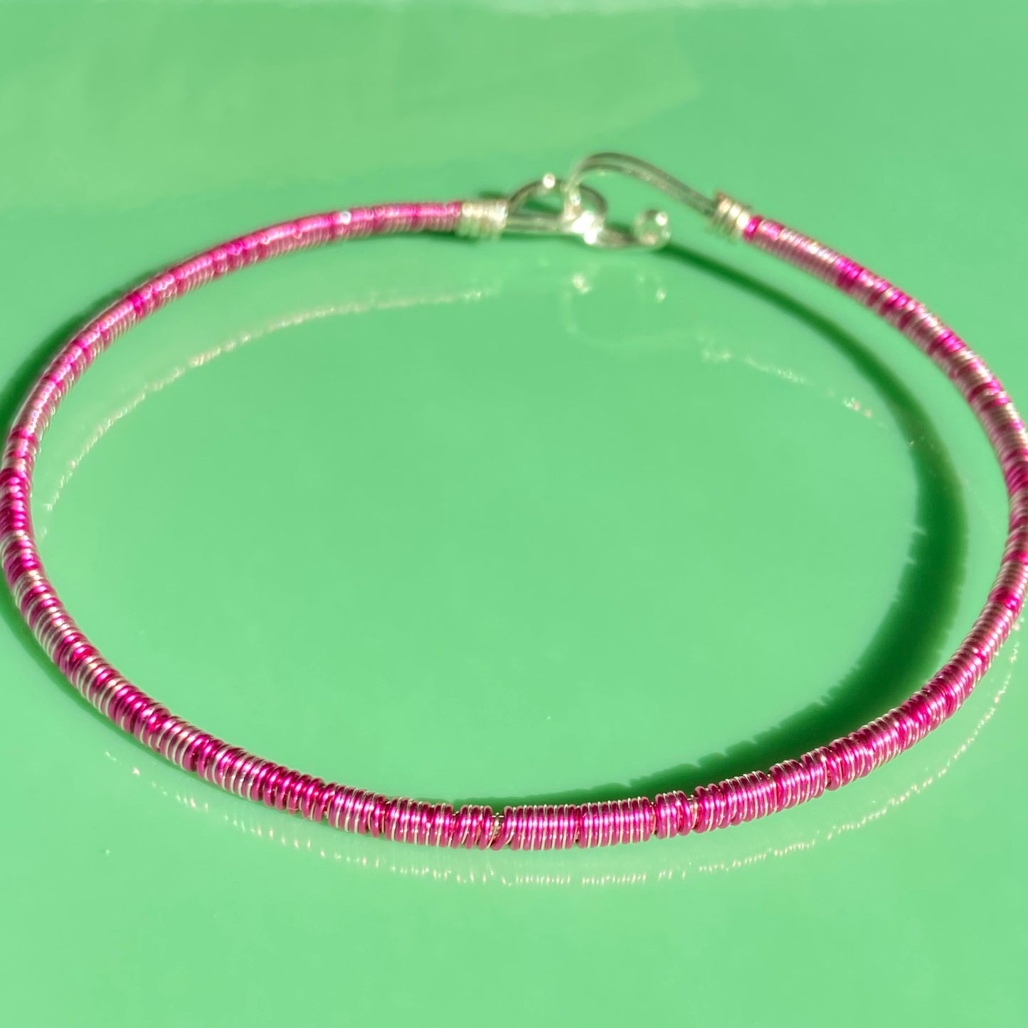 Magenta/Silver Wire Choker