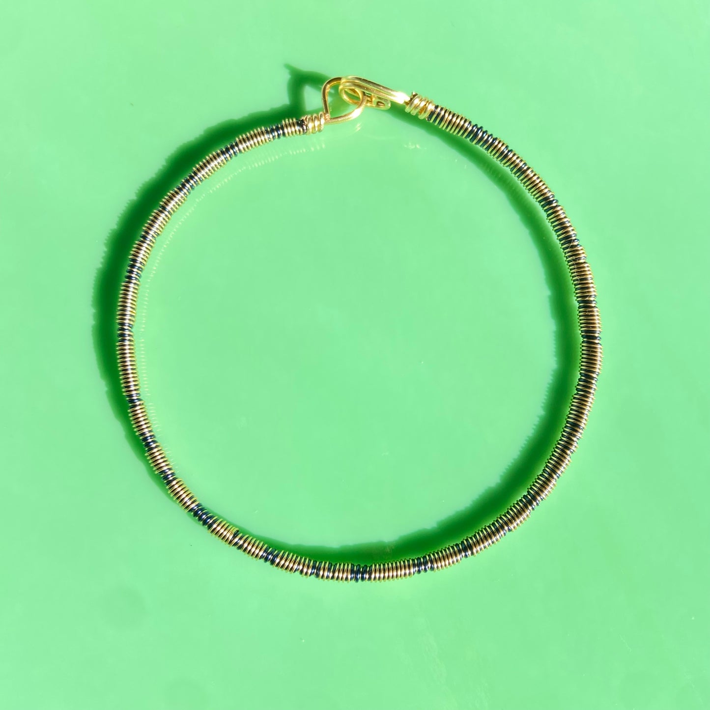 Navy/Gold Wire Choker