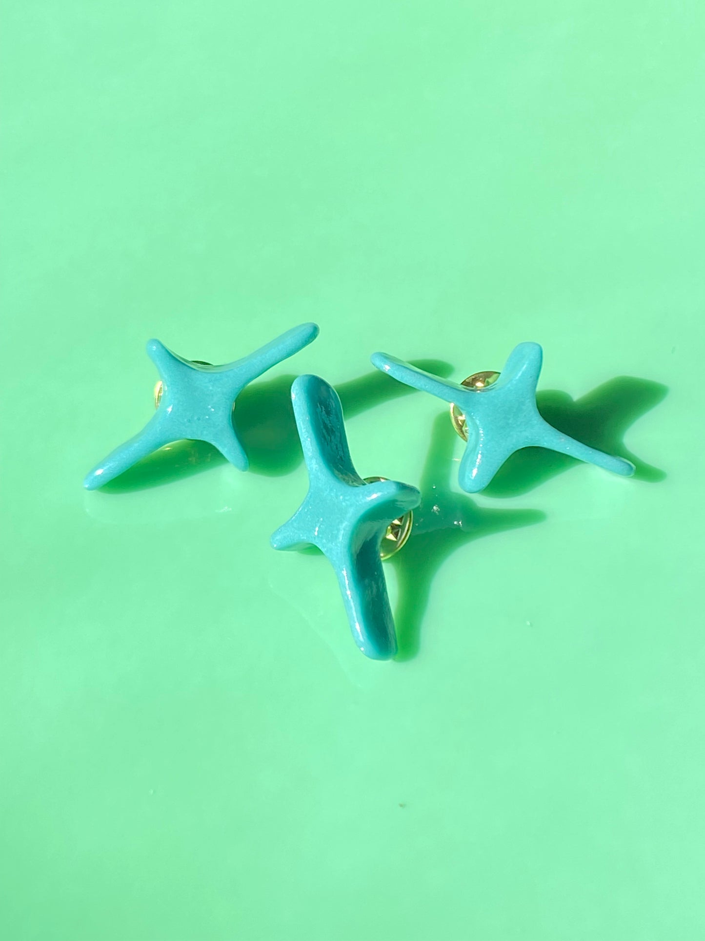 Blue Star Pin (Glow in the Dark)
