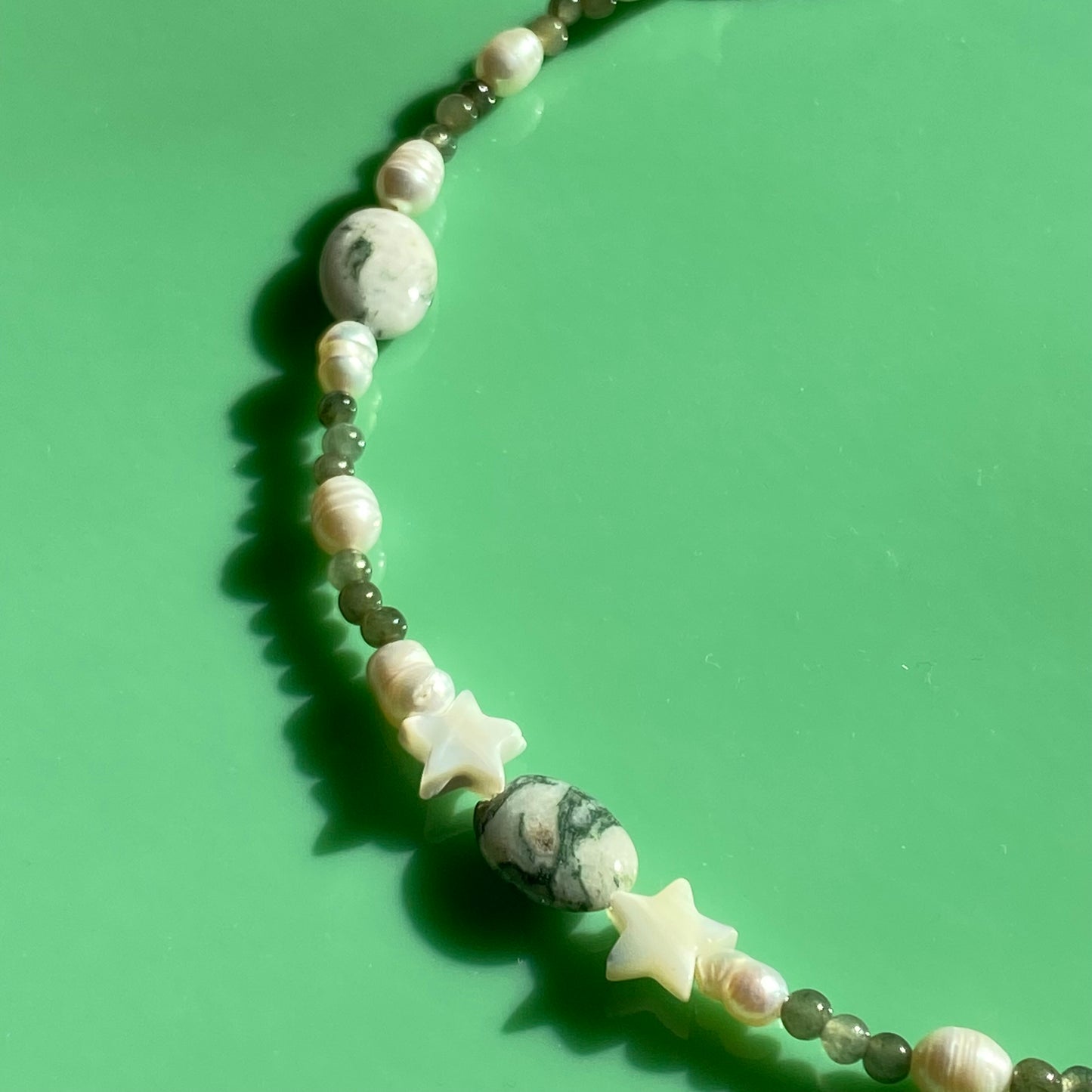 Moss Fairy Pearl Necklace